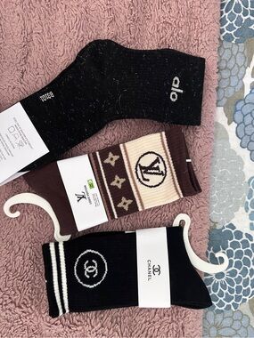 Black, Brown & Cream Designer Logo Crew Socks - Pack of 3